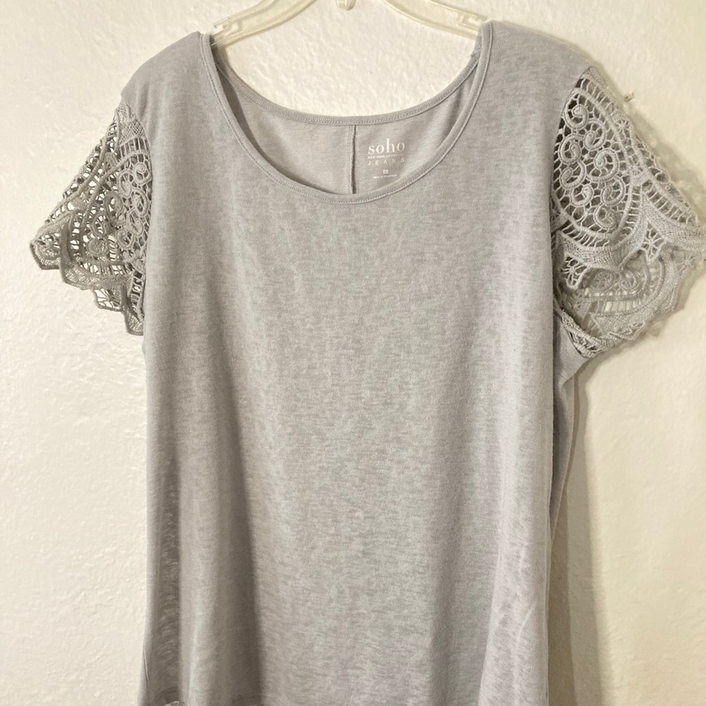 New York  & Company Soho crochet sleeve top
